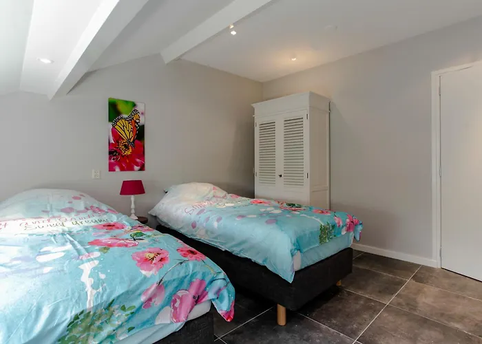 בית נופש Boerderij De Vinckenhof *